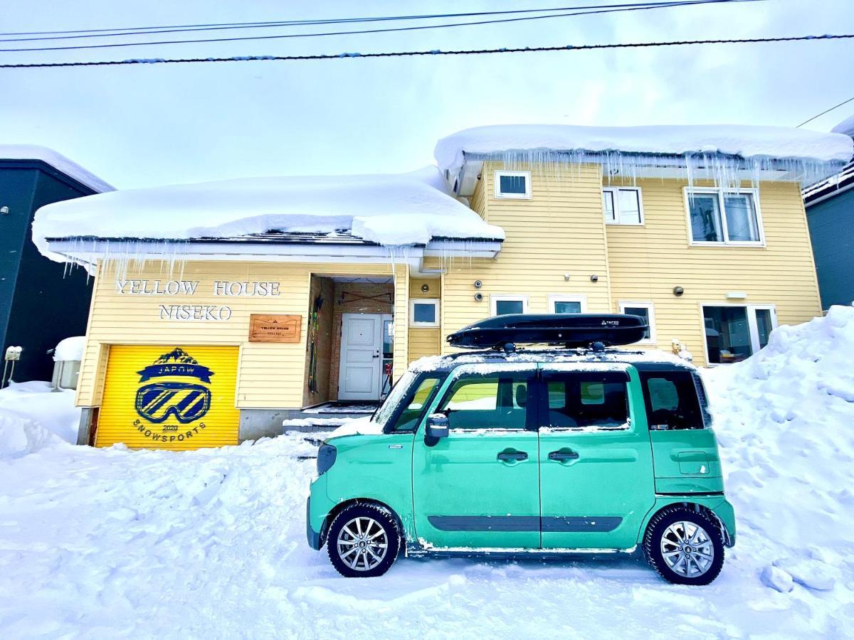 Yellow House Niseko Kucsan Kültér fotó